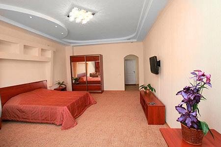 Ресторанно-гостиничный комплекс Атаман, Тольятти. Фото 10