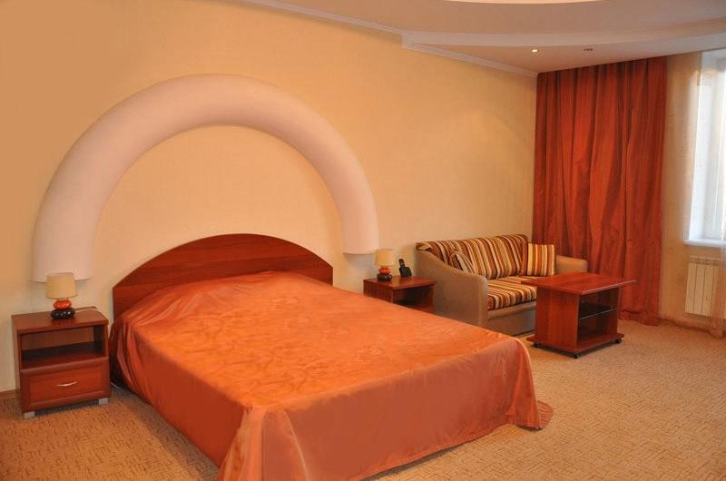 Ресторанно-гостиничный комплекс Атаман, Тольятти. Фото 12